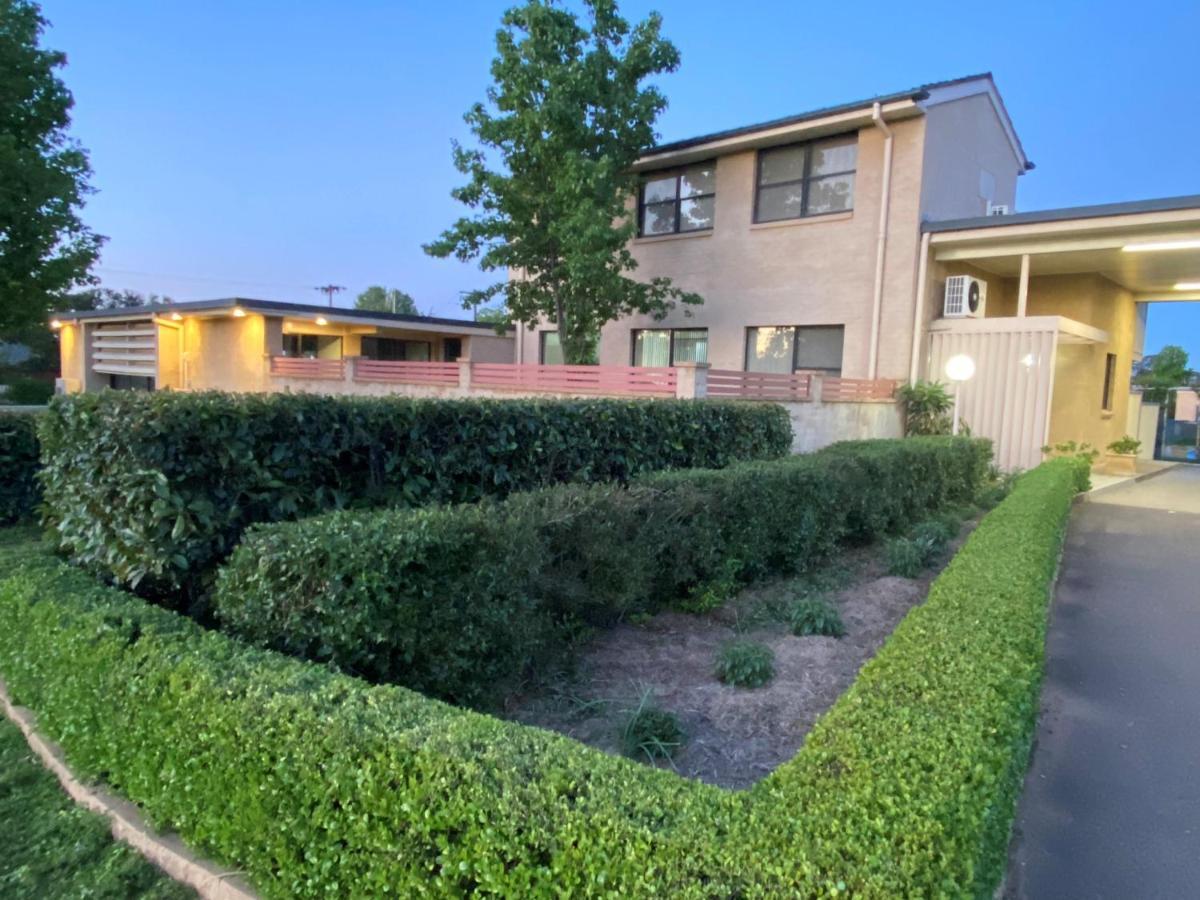 Country Gardens Motel Coonabarabran Zewnętrze zdjęcie